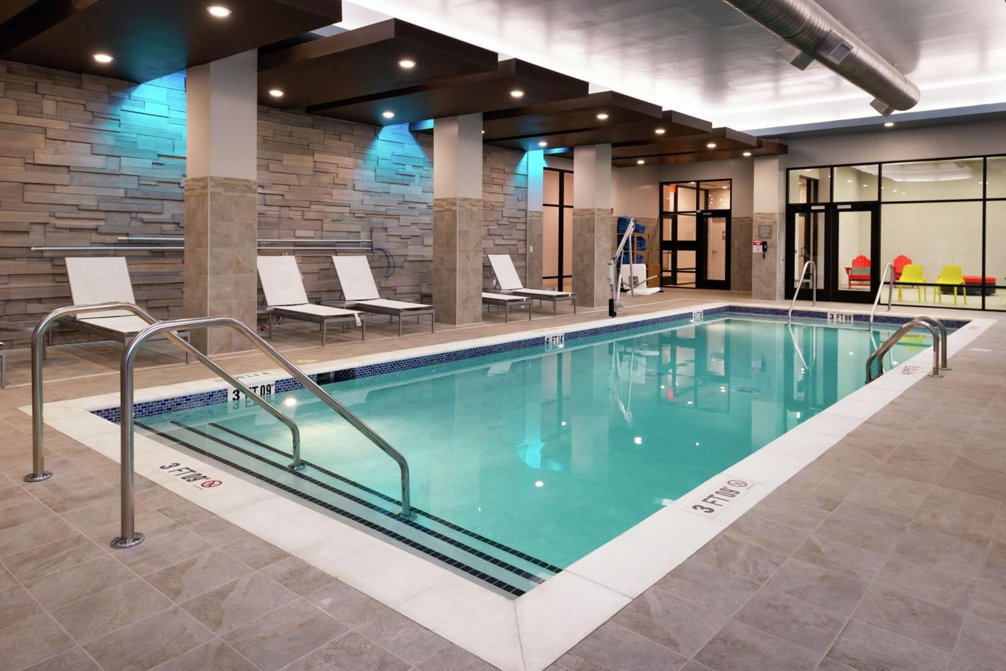 Home2 Suites By Hilton Columbia Downtown Dış mekan fotoğraf